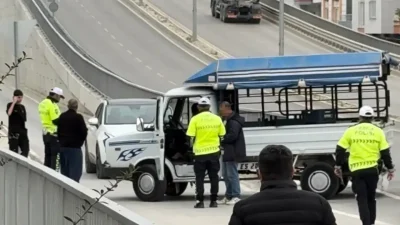 Mersin’in Tarsus ilçesinde emniyet güçlerinin gerçekleştirdiği trafik denetimi sırasında akıllara