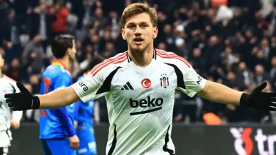 Türk futbolunun parlayan yıldızı Semih Kılıçsoy hakkında milli takım kampında