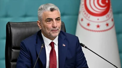 Ticaret Bakanı Ömer Bolat, Niğde ziyareti kapsamında yaptığı açıklamalarda Türkiye’nin