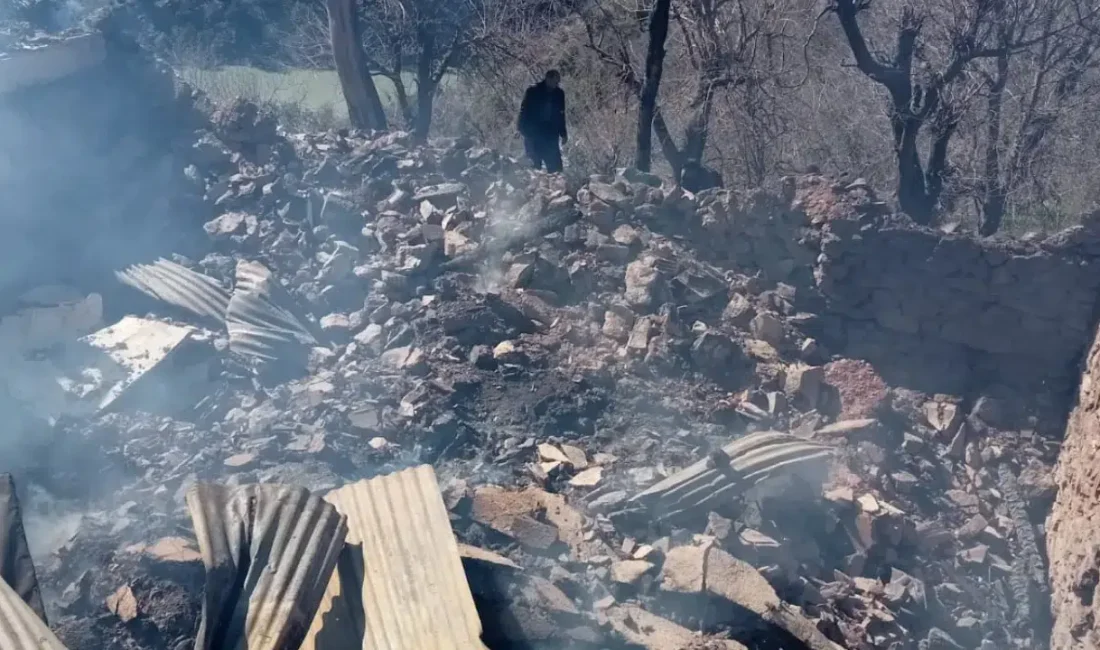 Adana’nın Feke ilçesinde meydana gelen feci yangın yürekleri ağza getirdi.