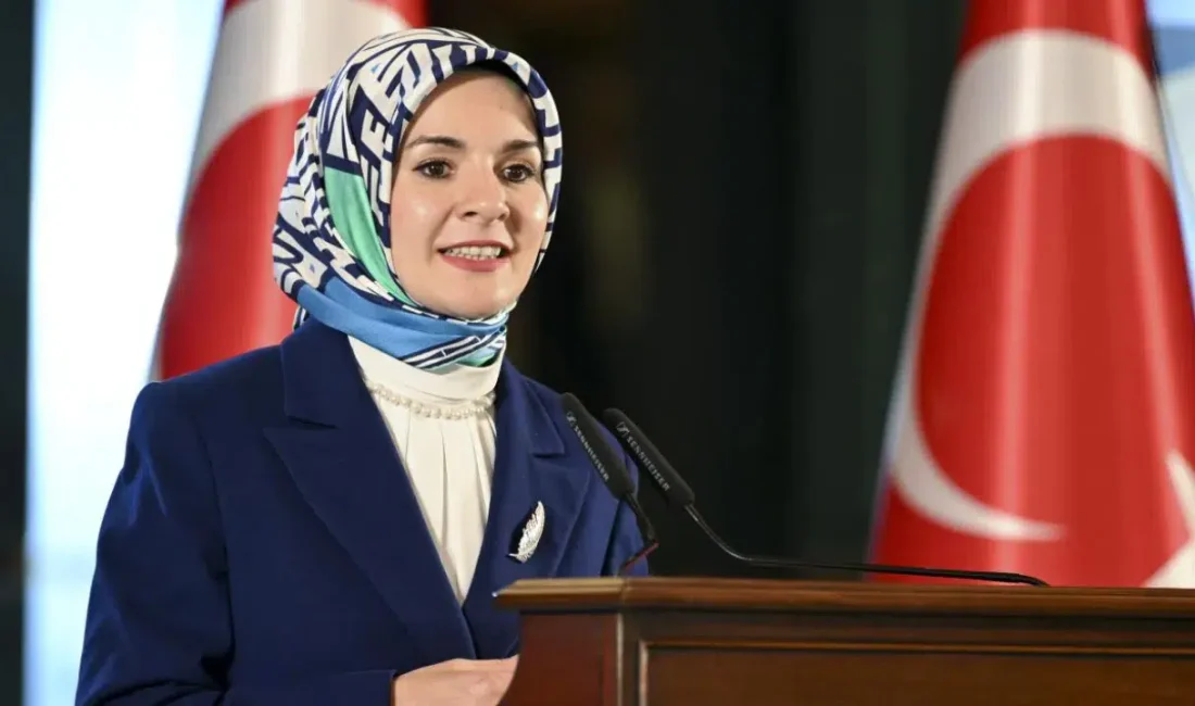 Aile ve Sosyal Hizmetler Bakanı Mahinur Özdemir Göktaş, 8 Mart