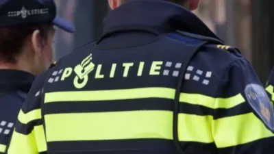 Hollanda’nın başkenti Amsterdam’da sabahın ilk ışıklarıyla birlikte yankılanan şiddetli patlama