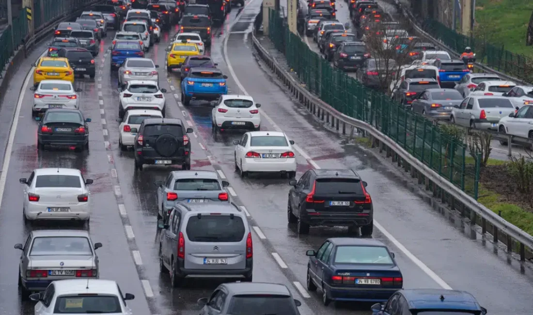 Ramazan Bayramı tatilinin ardından megakente geri dönüş yapan binlerce vatandaş