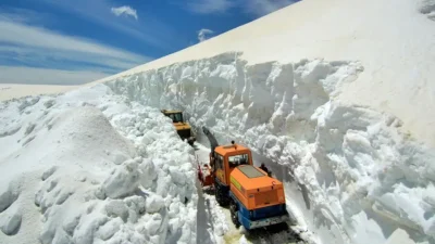 Ardahan’da kış mevsiminin en sert yüzünü gösterdiği noktalardan biri olan