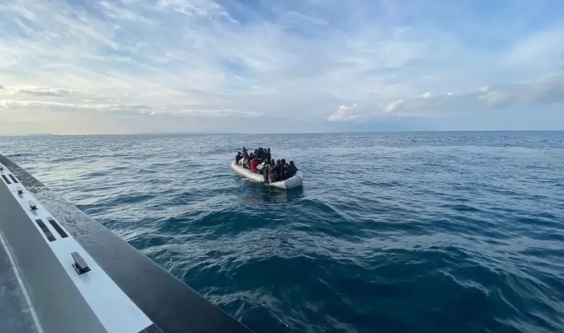 Ege Denizi’nde yasa dışı geçişlere karşı denetimlerini sıkılaştıran Sahil Güvenlik