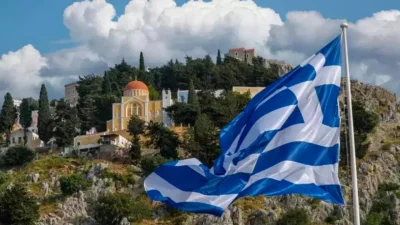 Yunanistan’ın Epir bölgesinde meydana gelen 5,3 büyüklüğündeki şiddetli sarsıntının ardından