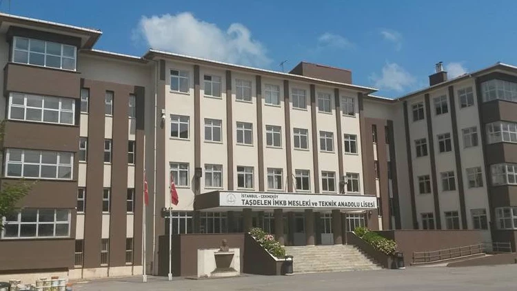 İstanbul Çekmeköy’de eğitim gördüğü okulda dehşet saçan bir lise öğrencisi,