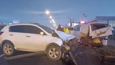 Samsun’un Bafra ilçesinde sabah saatlerinde gerçekleşen trafik kazası bölgede hareketli