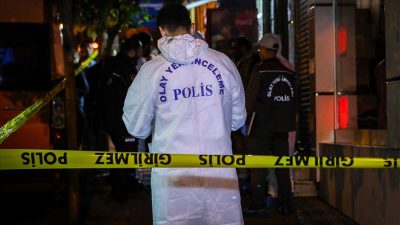 İzmir’in Bayraklı ilçesinde 34 yaşındaki Havva Ç., ayrıldığı erkek tarafından