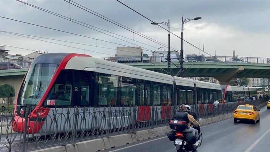 İstanbul’un en yoğun raylı sistem hatlarından biri olan T1 Kabataş-Bağcılar