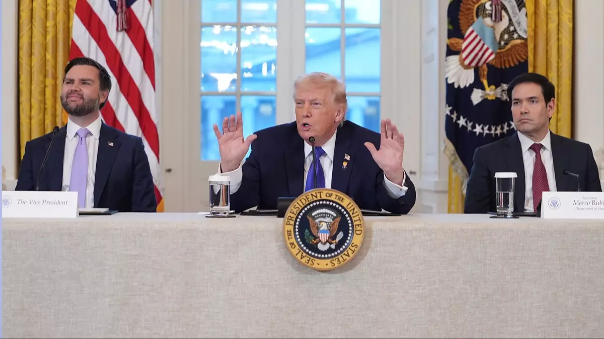 Arab News: Trump savaşın maliyetini bölgeye mi ihale edecek? Arab News: Trump savaşın maliyetini bölgeye mi ihale edecek?