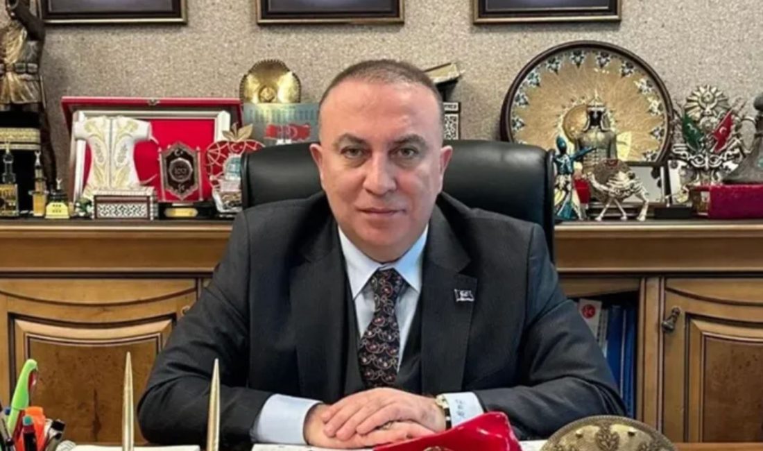 Milliyetçi Hareket Partisi’nde (MHP) akşam saatlerinde siyaset gündemine bomba gibi