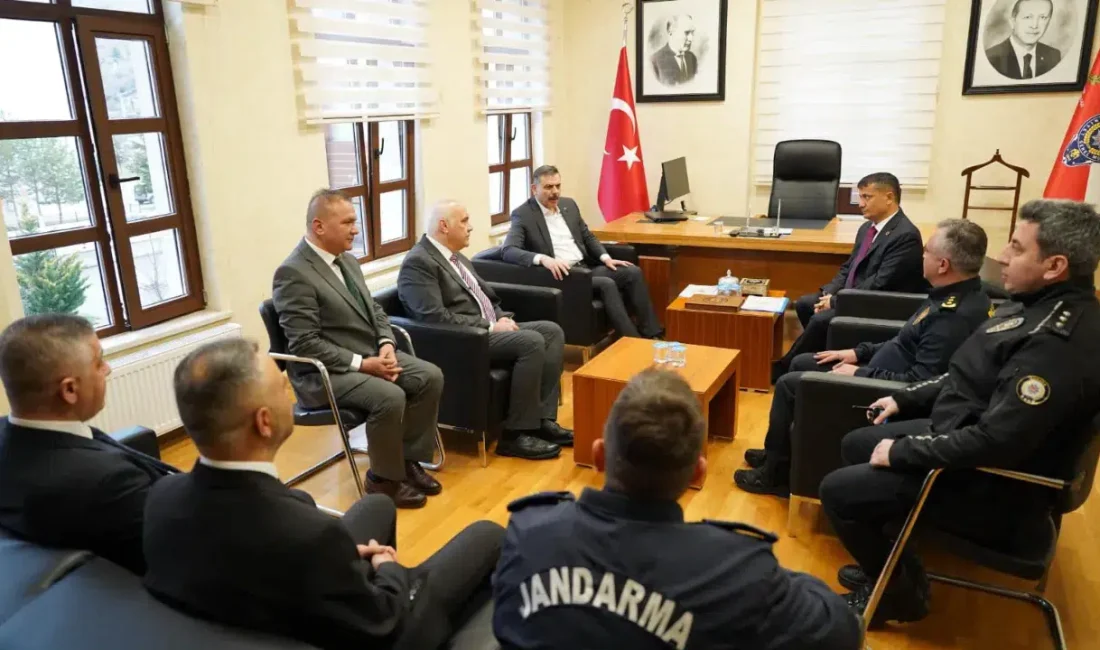 İçişleri Bakanı Mustafa Çiftçi, bayram mesaisinde Kızılcahamam İlçe Emniyet Müdürlüğü’nü