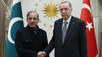 Cumhurbaşkanı Recep Tayyip Erdoğan ile Pakistan Başbakanı Şahbaz Şerif arasında