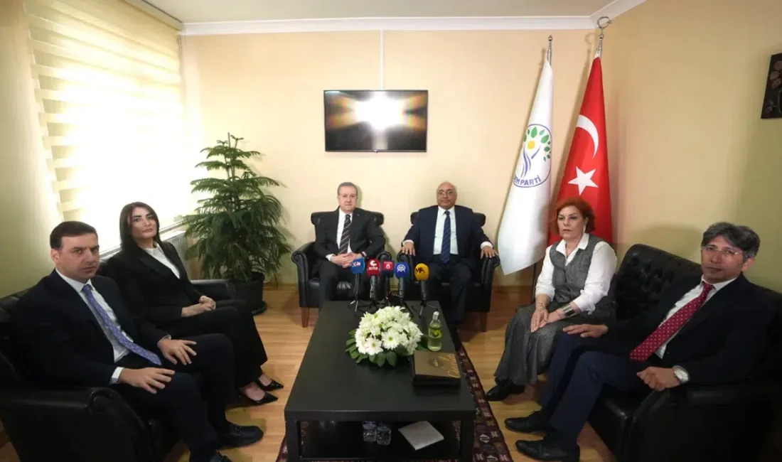 Ramazan Bayramı’nın getirdiği hoşgörü iklimiyle birlikte siyasi partiler arasındaki geleneksel