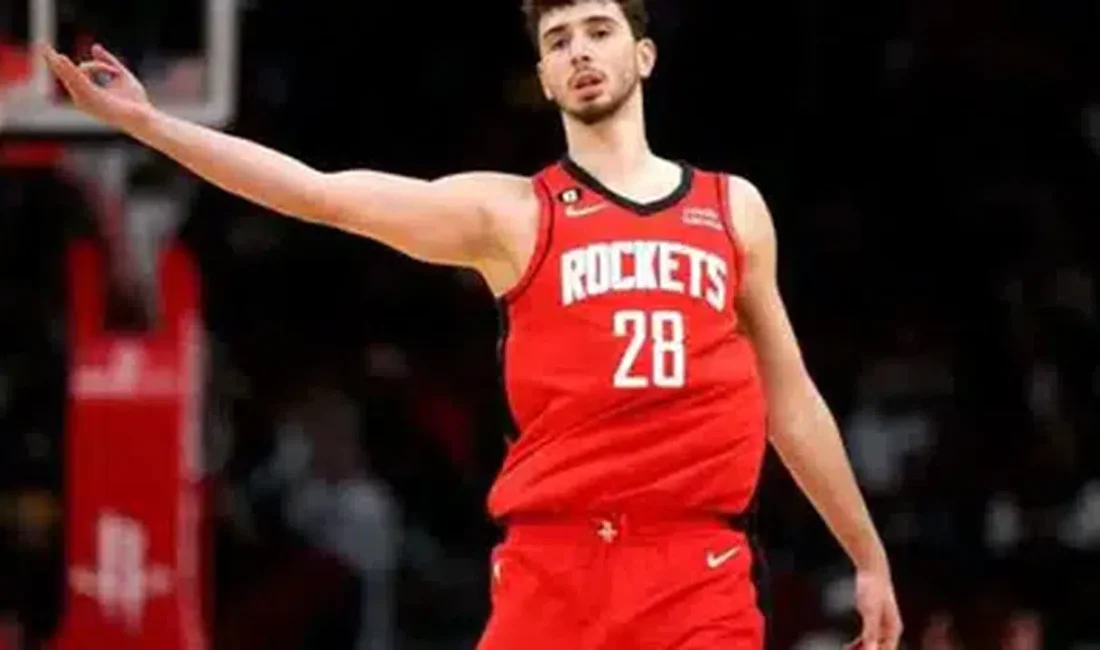NBA’deki gururumuz Alperen Şengün parkede fırtına gibi eserken Houston Rockets