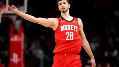 NBA’deki gururumuz Alperen Şengün parkede fırtına gibi eserken Houston Rockets