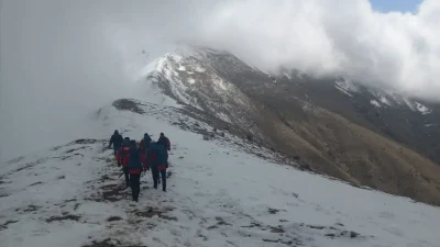 Manisa’nın Salihli ilçesinde sarp ve engebeli arazide bir anda gözden