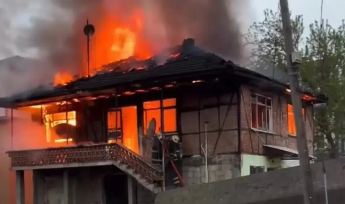 Düzce Hamidiye Mahallesi’nde meydana gelen olayda iki katlı bir evin