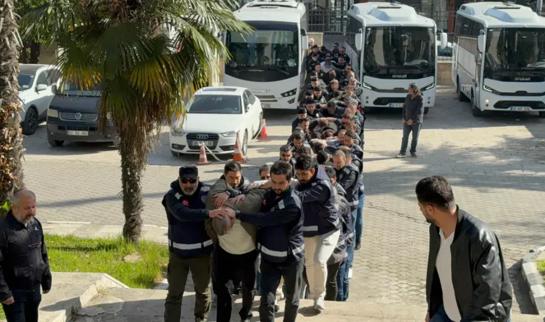 Samsun Cumhuriyet Başsavcılığı koordinesinde yürütülen titiz çalışmalar sonucunda silahlı organize
