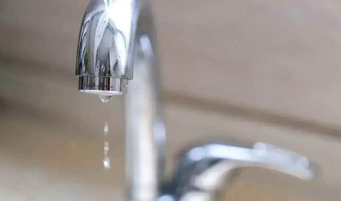 İzmir genelinde planlanan su kesintileri hafta sonu vatandaşları hazırlıksız yakalarken