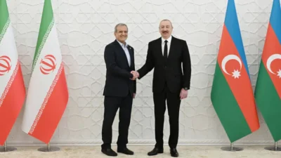 İran Cumhurbaşkanı Mesud Pezeşkiyan ile Azerbaycan Cumhurbaşkanı İlham Aliyev arasında