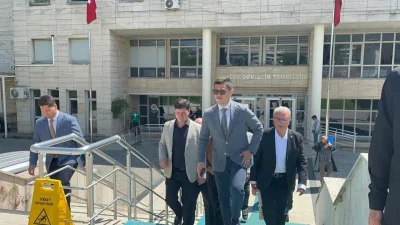 Muğla’da düzenlenen bir protesto yürüyüşü nedeniyle yargılanan Marmaris Belediye Başkanı