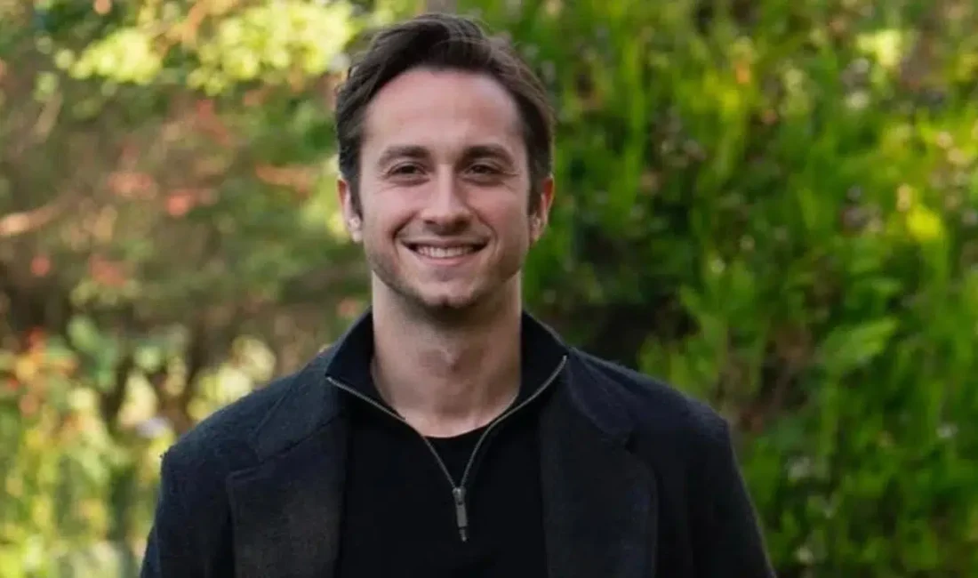 Televizyon dünyasının yükselen yıldızları arasında gösterilen Ulvi Kahyaoğlu hem yeteneği