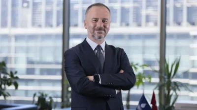 İstanbul Büyükşehir Belediyesi (İBB) bünyesinde üstlendiği kritik görevler ve akademik