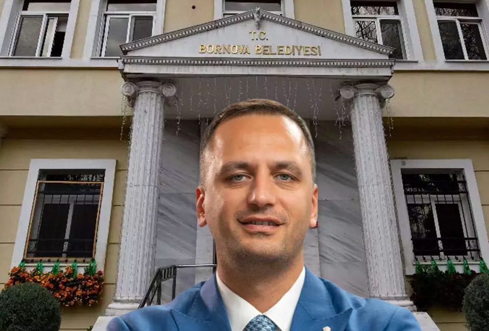 İzmir’de sabah saatlerinde gerçekleştirilen operasyonla Bornova Belediye Başkanı Ömer Ekşi