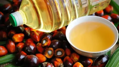 Küresel bitkisel yağ piyasalarında taşlar yerinden oynuyor. Palm yağı ile