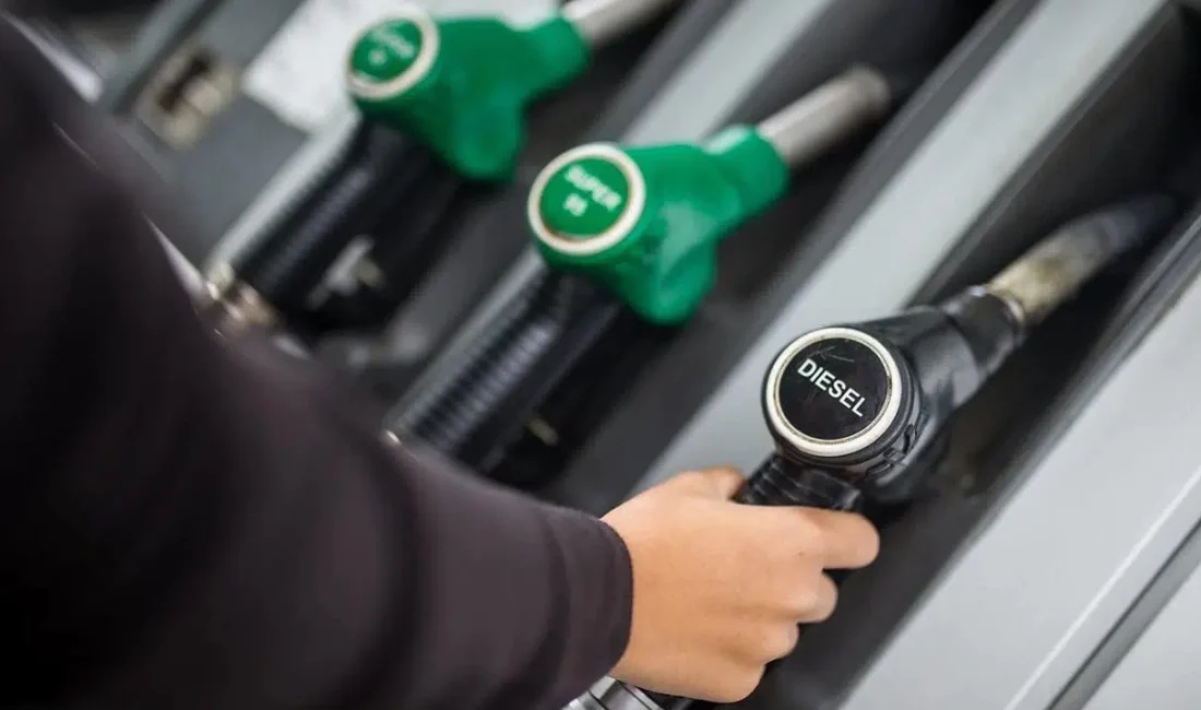 Küresel piyasalarda yaşanan hareketlilik ve döviz kurlarındaki dalgalanmalar akaryakıt fiyatlarını