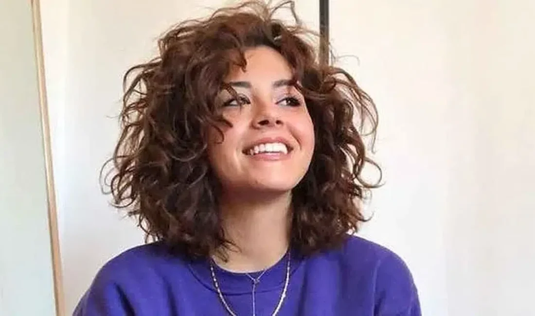 Sosyal medya platformlarında paylaştığı içeriklerle kısa sürede geniş bir takipçi