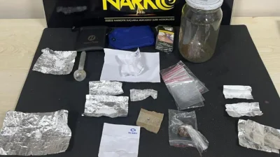 Düzce’de uyuşturucu madde ticaretine yönelik gerçekleştirilen geniş çaplı operasyonda, çok