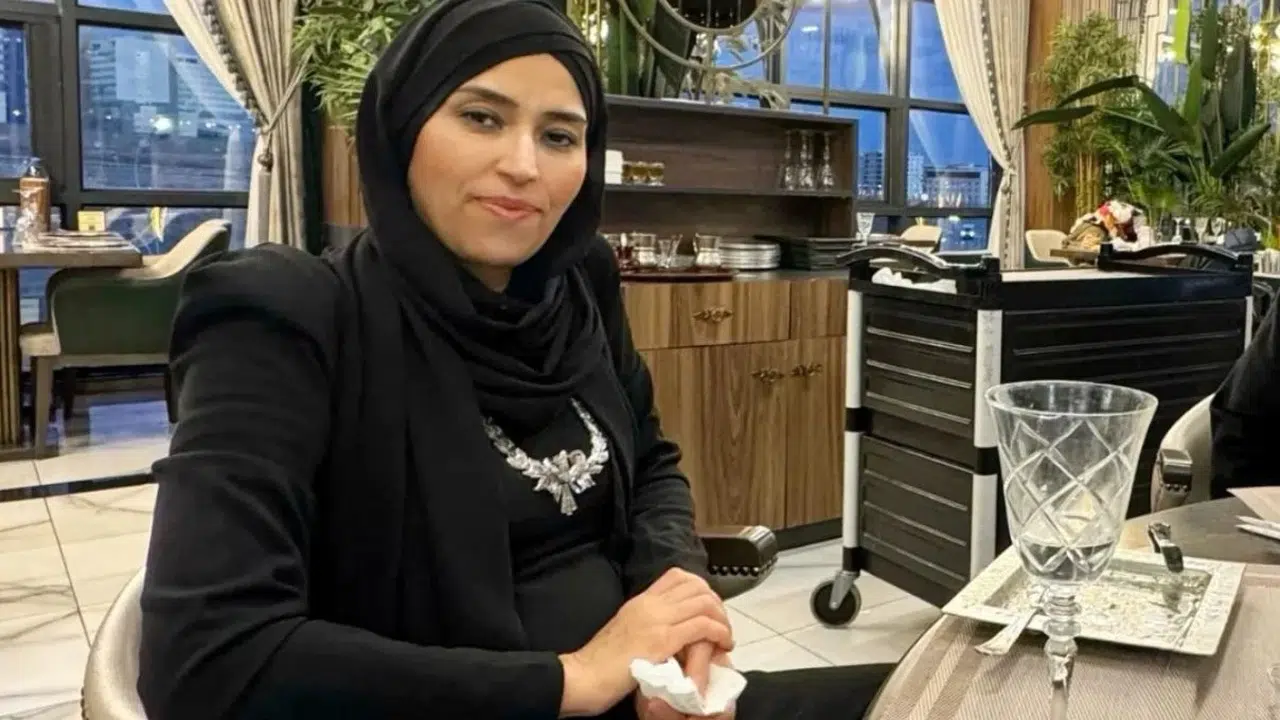 İbrahim Tatlıses’in kameralardan uzak bir yaşam süren kızı Gülşen Tatlıses,