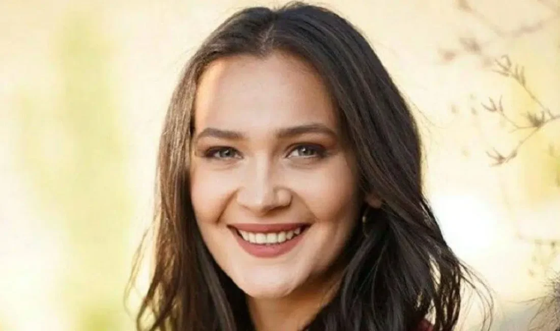 Ekranların sevilen yüzü Gülsim Ali, son dönemde hem yer aldığı