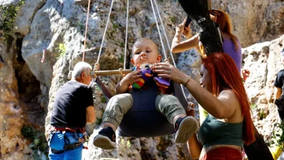 Antalya’da yaşayan dağcı çift Oğuz ve Sema Doğan Öztürk, dağcılık