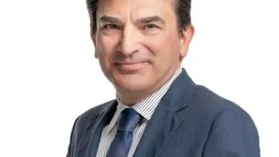 İş dünyası, akademi ve siyaset sahnesinin önde gelen isimlerinden biri