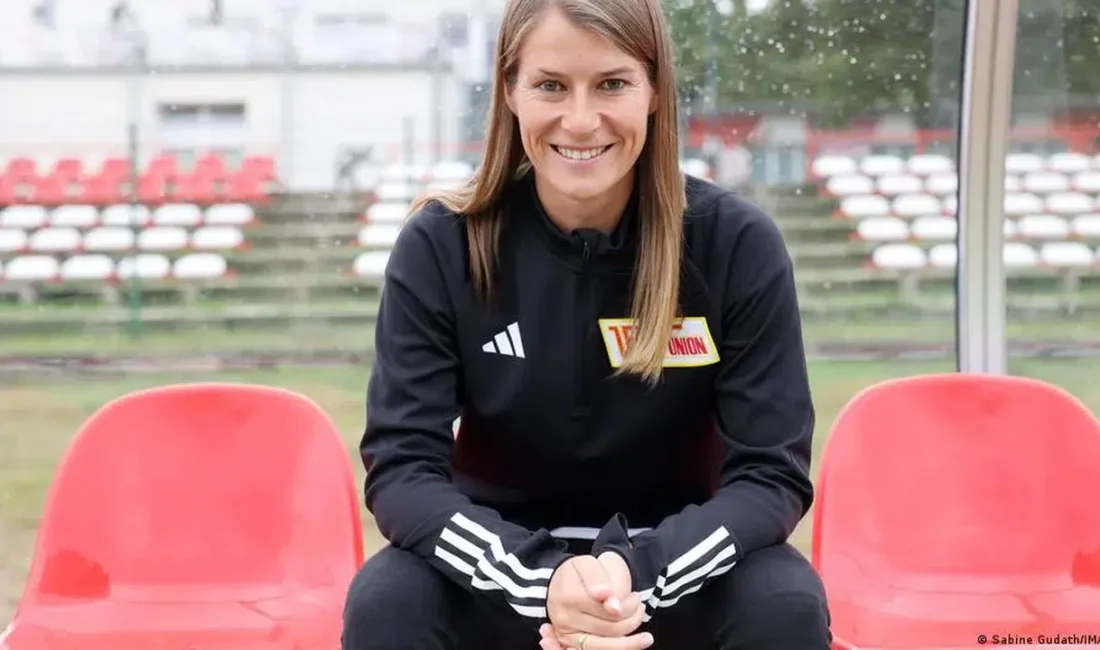 Alman futbolunun en üst seviyesi olan Bundesliga’da taşlar yerinden oynuyor.