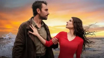 Taşacak Bu Deniz dizisinde canlandırdığı Akça Kız karakteriyle kısa sürede