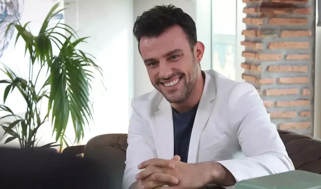 Televizyon ekranlarının yeni soluğu Delikanlı dizisinde Sarp karakteriyle büyük beğeni