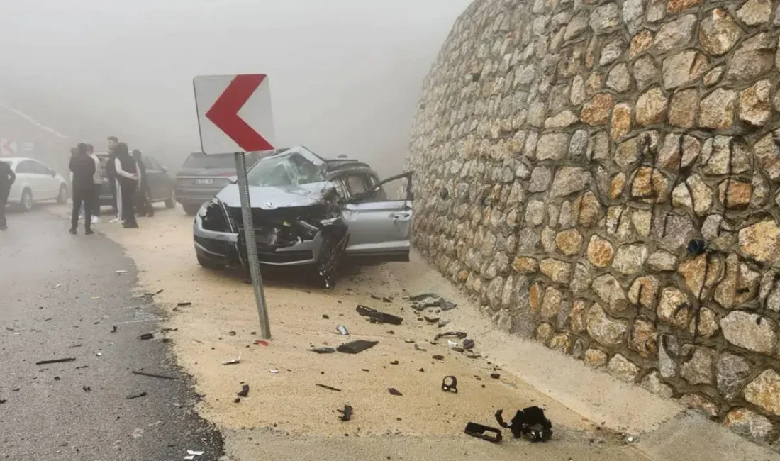 Antalya’nın Manavgat ilçesinde meydana gelen ve yürekleri ağza getiren trafik
