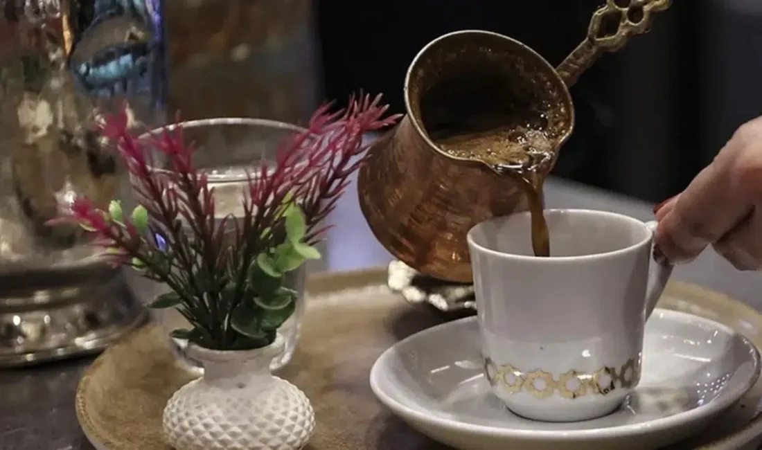 Geleneksel kültürümüzün en kıymetli hazinelerinden biri olan Türk kahvesinin sadece