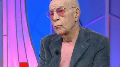 Türk müziğinin efsane gruplarından MFÖ’nün usta sanatçısı Mazhar Alanson’un sosyal