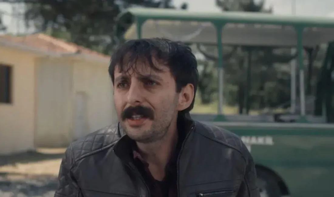 Gassal dizisinde canlandırdığı Merdan karakteriyle kısa sürede tüm bakışları üzerine