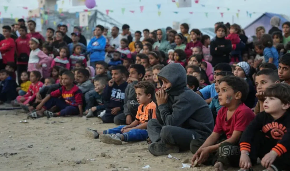 İsrail’in ağır saldırıları altındaki Gazze Şeridi’nden tahliye edilen 81 hasta