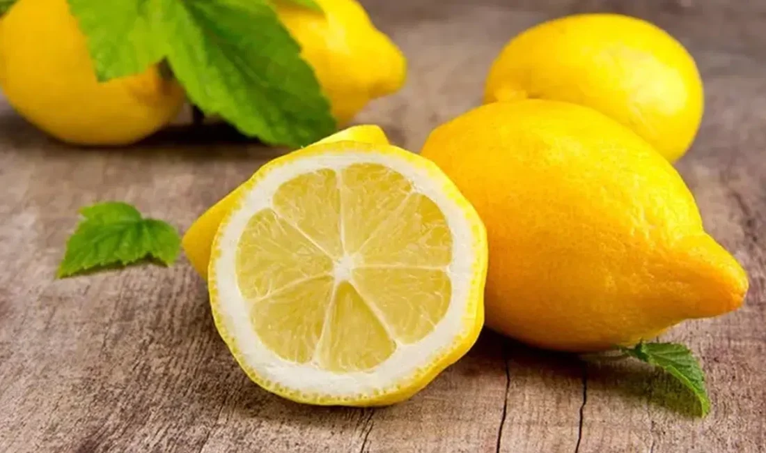 Beyaz çamaşırların zamanla grileşmesi veya can sıkıcı sarı lekelere bürünmesi