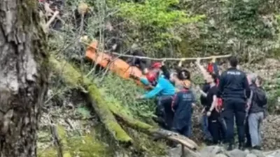 Bursa’nın Yıldırım ilçesinde dere yatağında hareketsiz yatan bir kişiyi gören