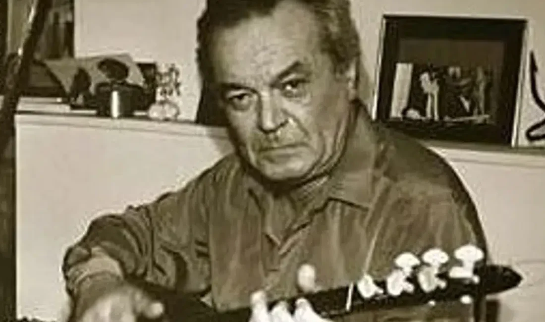 Türk Halk Müziği literatürüne adını altın harflerle yazdıran ve bağlamadaki