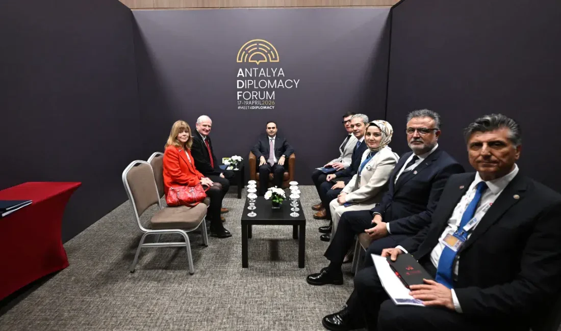 Sanayi ve Teknoloji Bakanı Mehmet Fatih Kacır, dünya diplomasisinin kalbinin